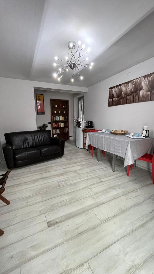 L'Alba Bed and Breakfast Magliano Alfieri Eksteriør billede